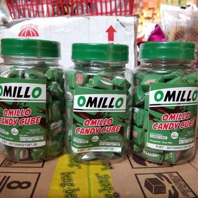 

Omillo candy cube