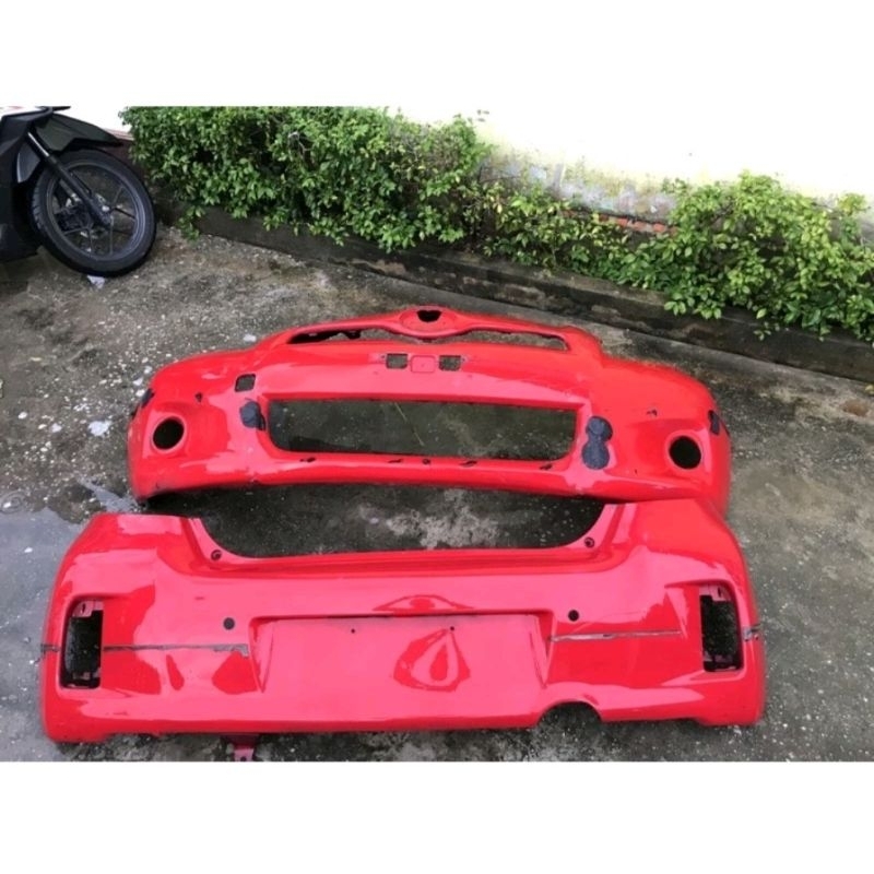 bemper depan belakang yaris tahun 2012