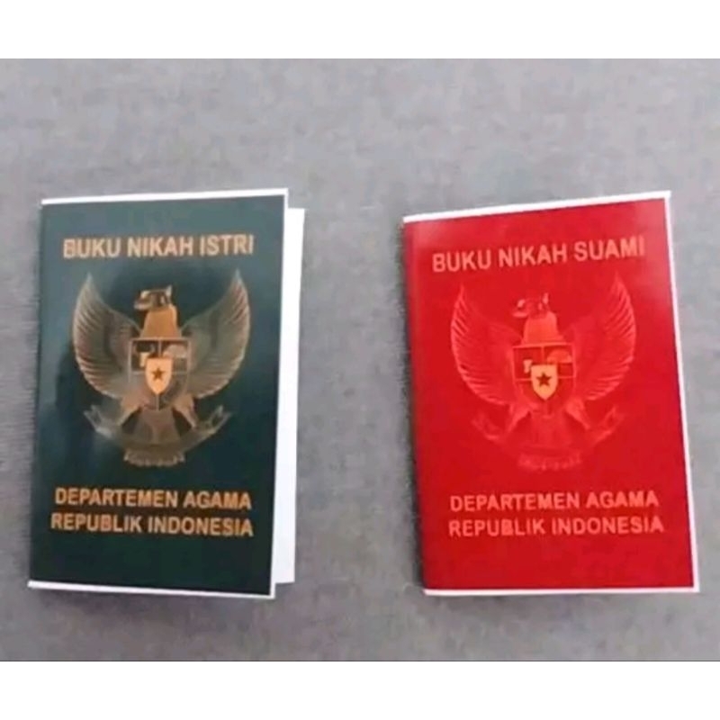 

MINIATUR REPLIKA BUKU NIKAH MINI SEPASANG, BAHAN KERAJINAN MAHAR, BAHAN KERAJINAN SESERAHAN KUALITAS TERBAIK DAN PREMIUM