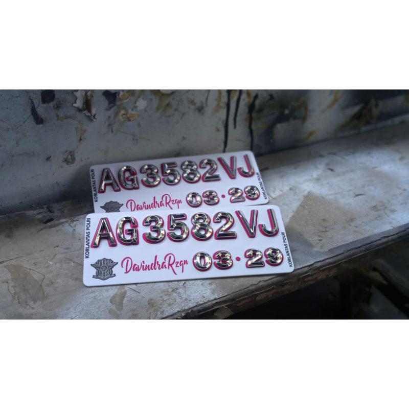 PLAT MOTOR TIMBUL CHROME