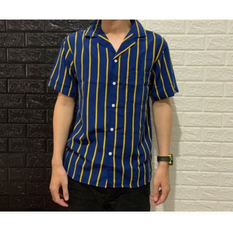 Kualitas Super Kemeja Stripe Hawai V-Neck Pria Hem Salur Garis - Garis Terlaris Kemeja Pria Lengan