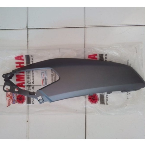 Cover Body KANAN Grey Yamaha NMax 155 OLD 2DP-F1721-00-P4