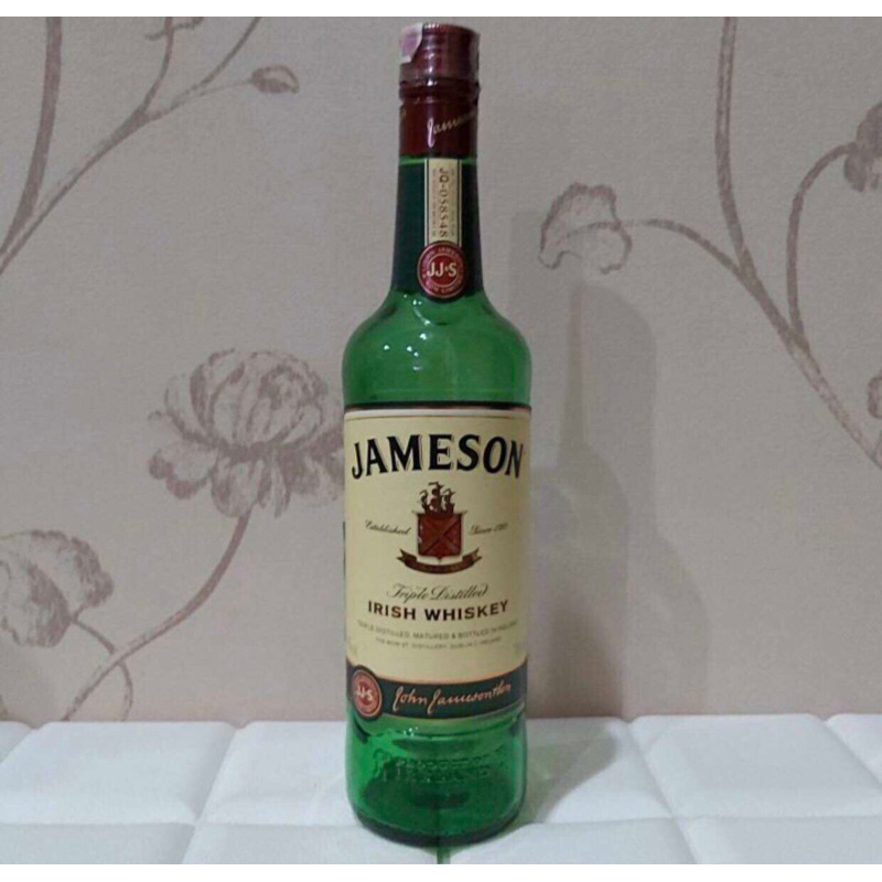 botol bekas jameson 1L / botol pajangan / botol koleksi