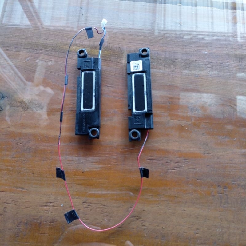 speaker laptop dell xps 13 9350 model p54g