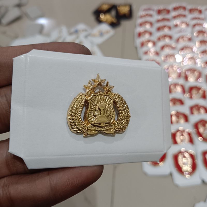brevet wing pin tribrata polri kecil