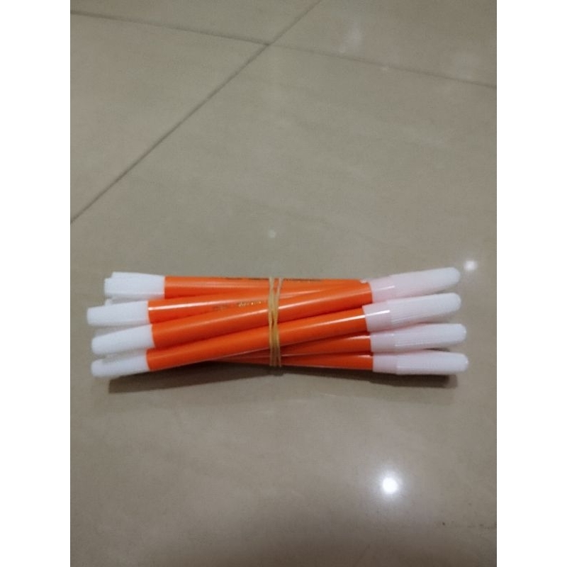 

spidol snowman kecil warna orange 1 lusin isi 12 pcs