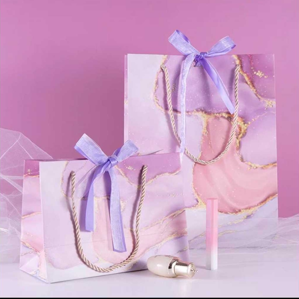

PAPEAG BELLA MALE EDITION READY PITA PULE SOUVENIR TAS KADO PB36