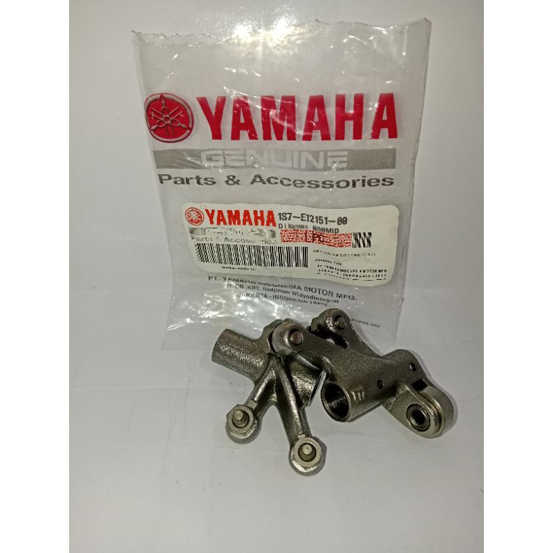Platuk Klep + Baut /HONDA/Rocker Arm  Vixion , Jupiter MX 135 Old,  (1S7-E2151-00)