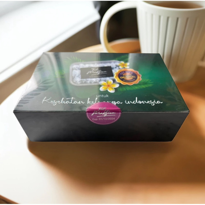 

Teh Biji alpukat Racikan Maktjien