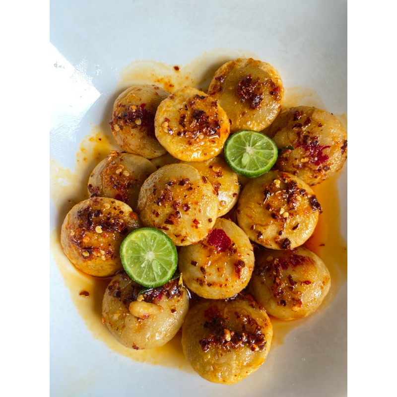 

Cipeng isi Ayam Suwir Bumbu Chili Oil - bypratiwifood