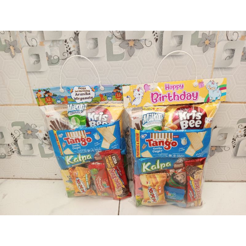 

Hampers Snack ultah anak /Bingkisan Snack ultah label