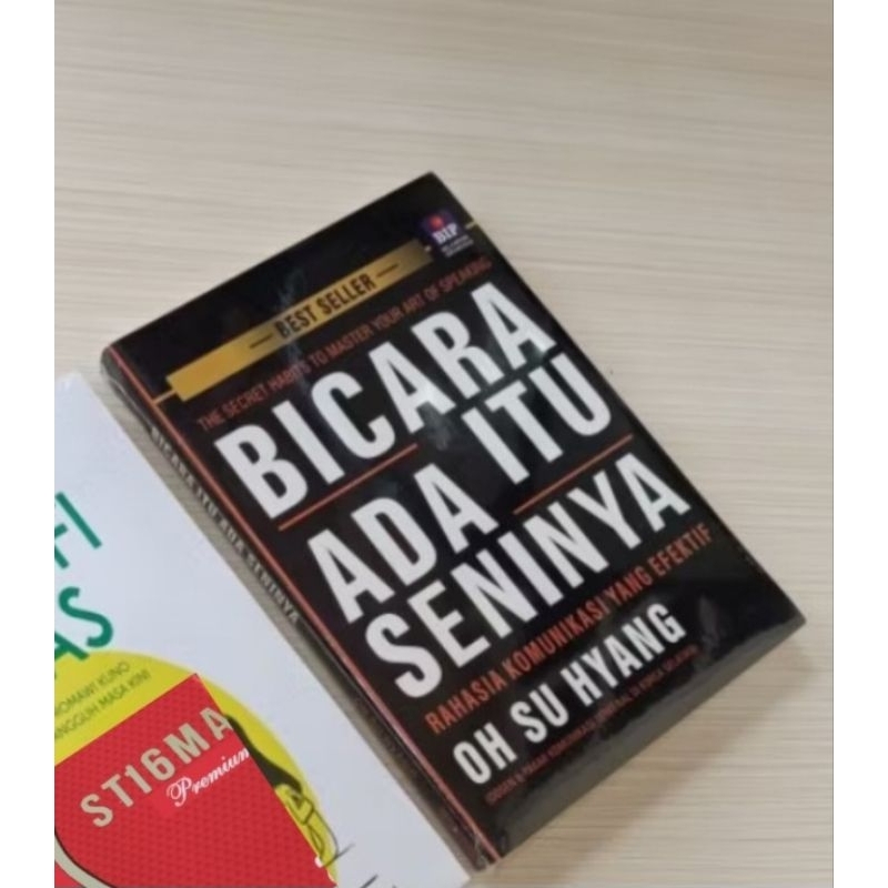 

Buku stgma red