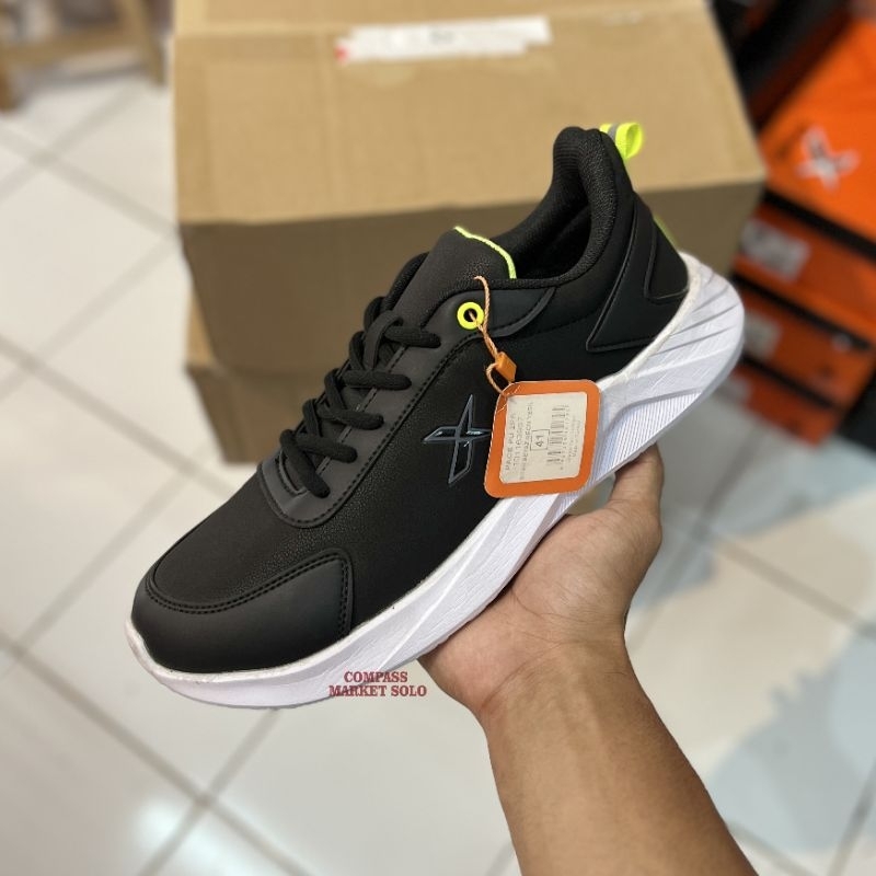 [ORIGINAL] SEPATU KINETIX BLACK WHITE