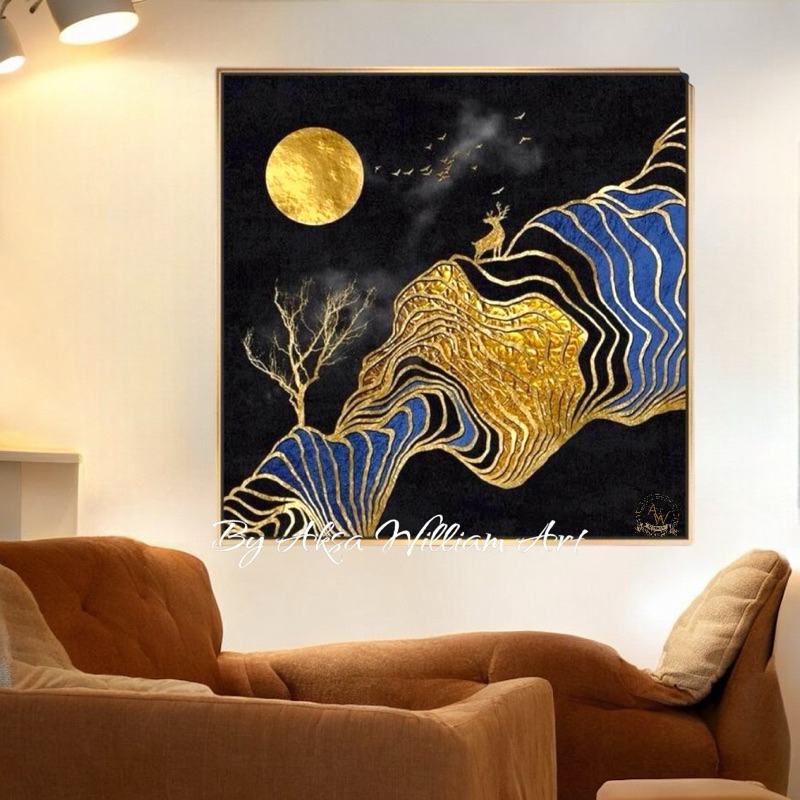 lukisan abstrak modern latar hitam dengan variasi gold