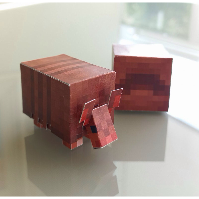 Papercraft Minecraft Hewan Armadillo (bentuk jadi seperti di foto dan lembaran)
