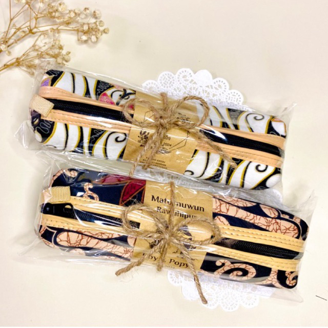 PROMO  Souvenir pernikahan / Souvenir dompet batik khas Jogja / Souvenir tempat pensil / sovenir per