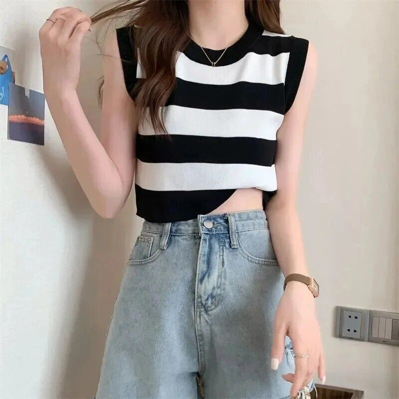 vest rompi rajut Korea/atasan wanita /crop knit korean style /baju rajut wanita terbaru viral