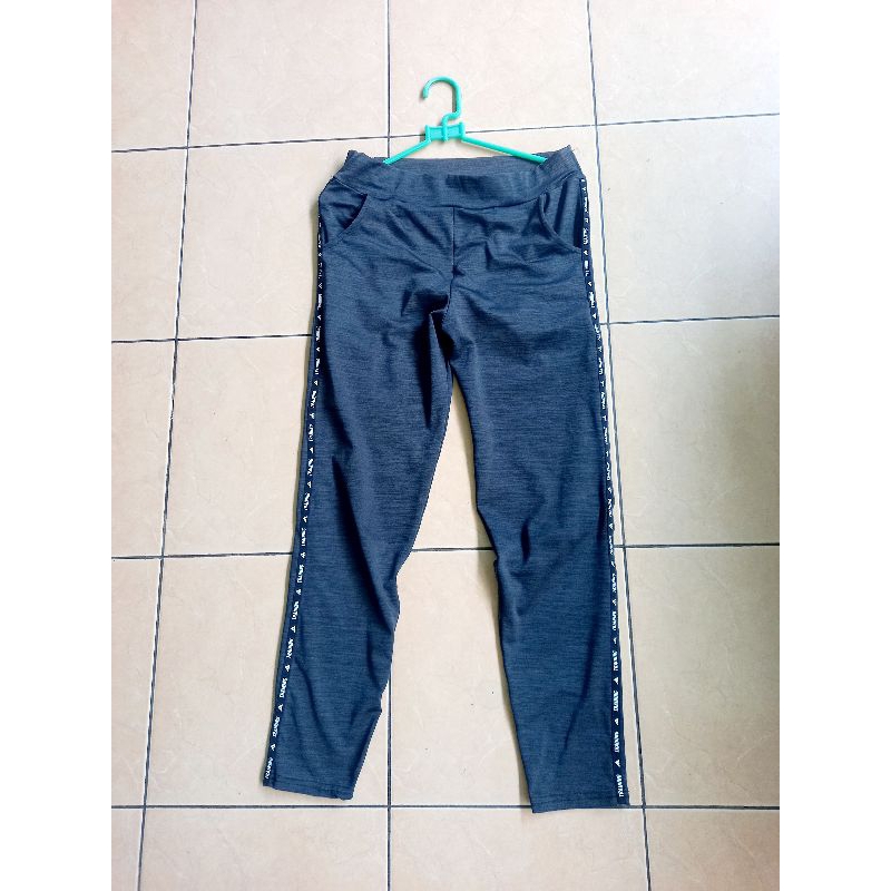 legging adidas bekas