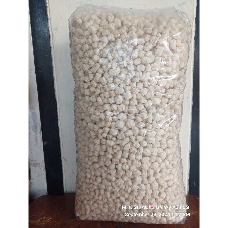 

pilus cikur 1 ball isi 5kg / pilus cikur lampung/ pilus kencur / toping seblak/ toping boci