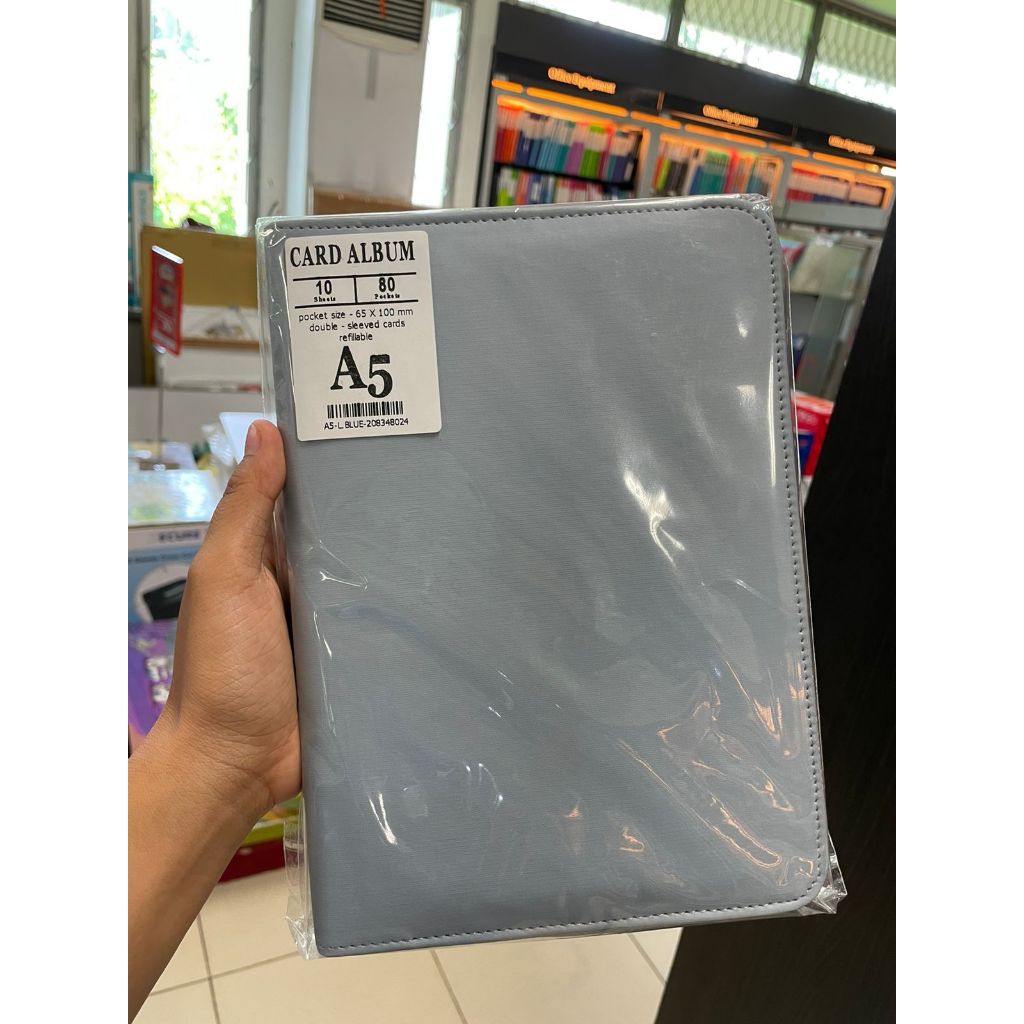 

Gramedia - PEP CARD ALBUM + REFILL A5 L-BLUE