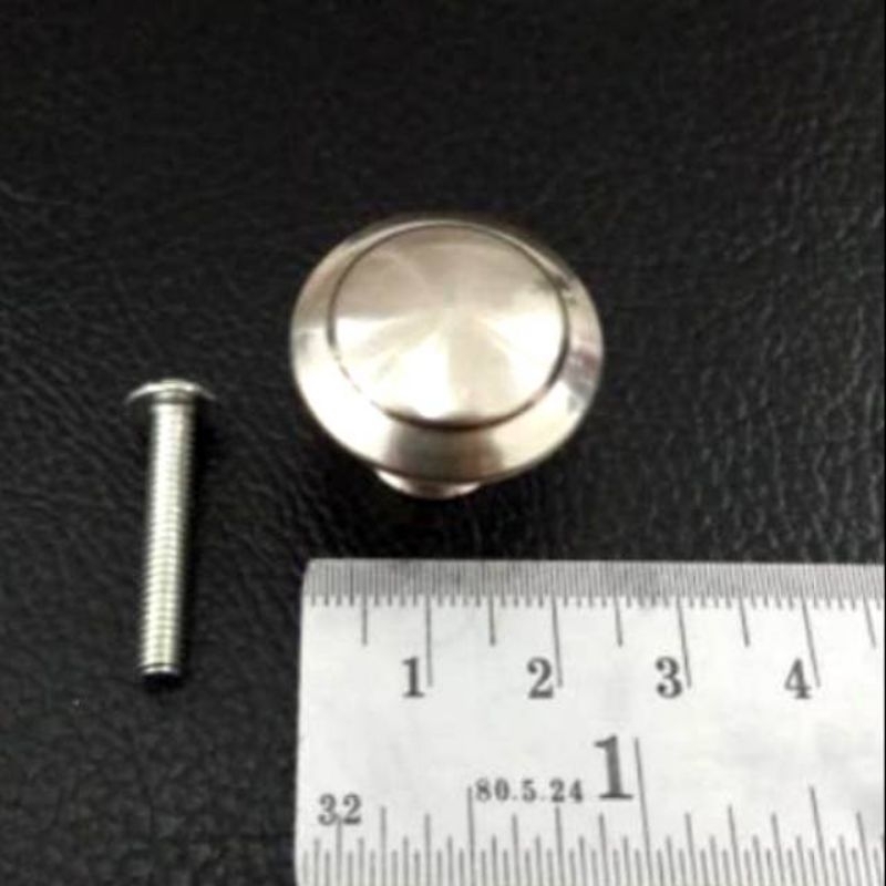 tarikan laci warna gold