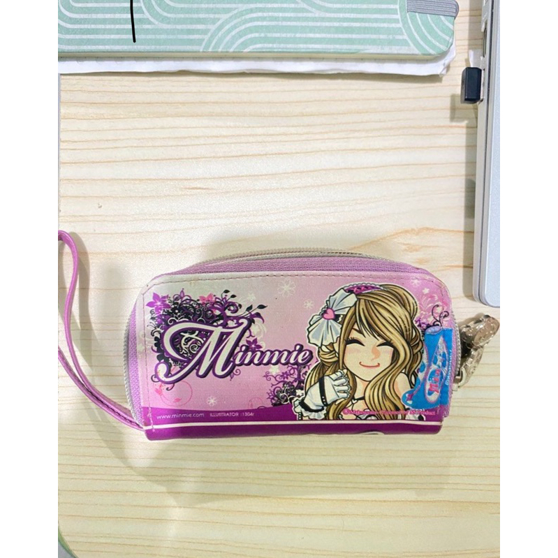 dompet minmie