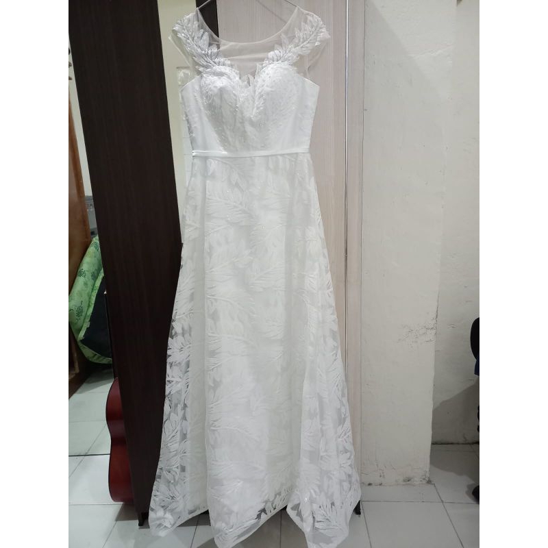 Long Dress Pesta Putih