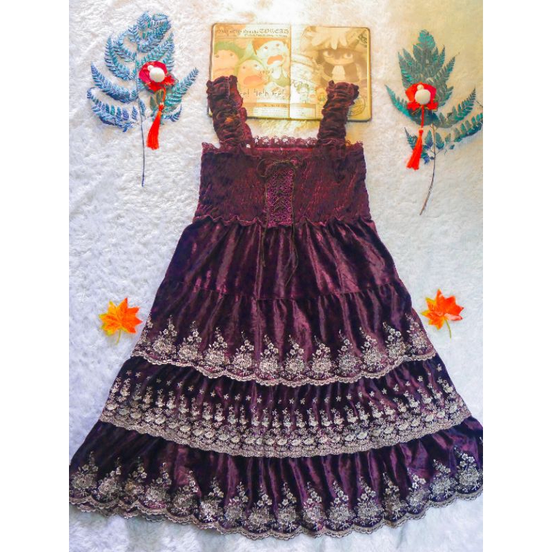Dress Bludru Maroon Mewah Lest Rose Kawai Renda Umpak