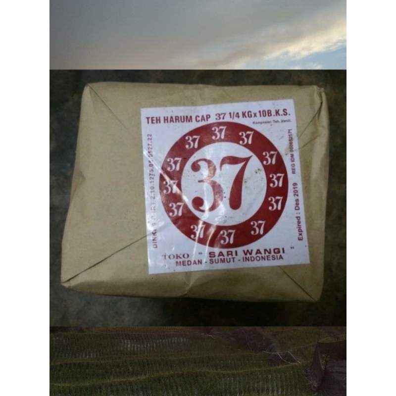 

Teh bubuk kering harun cap 37 medan 500gr x10 bks