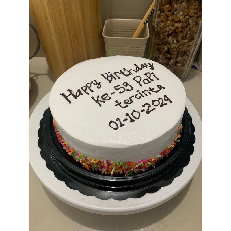 

Kue Ulang Tahun Simple / Birthday Cake Lucu Simple 20Cm Ready Batam / Birthday Vancy Cake /