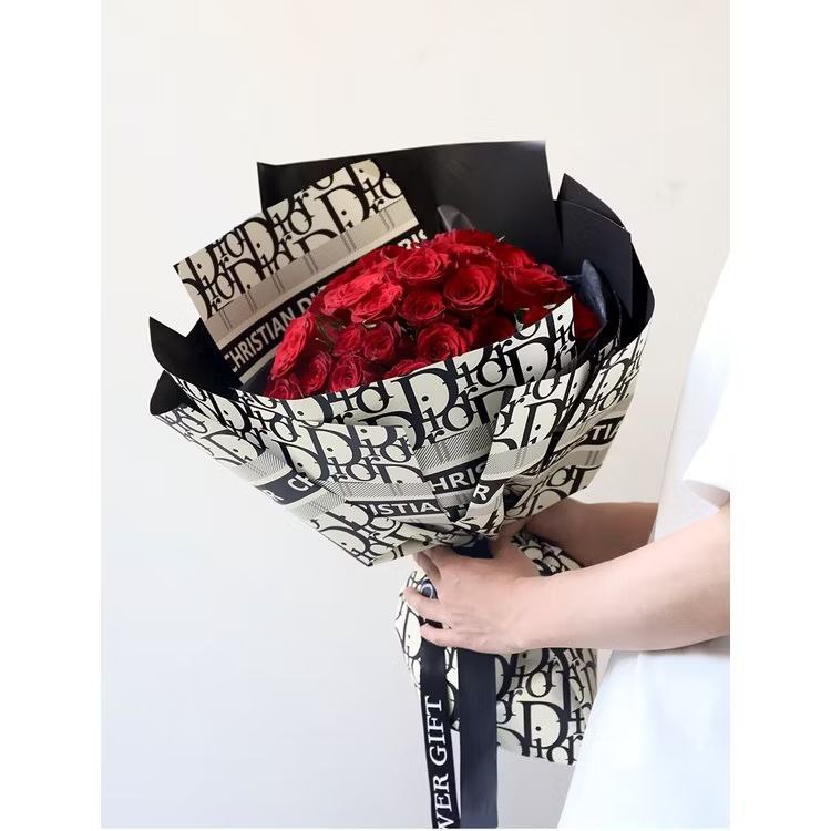 

Kertas Cellophane Buket Bunga Branded / Flower Wrapping