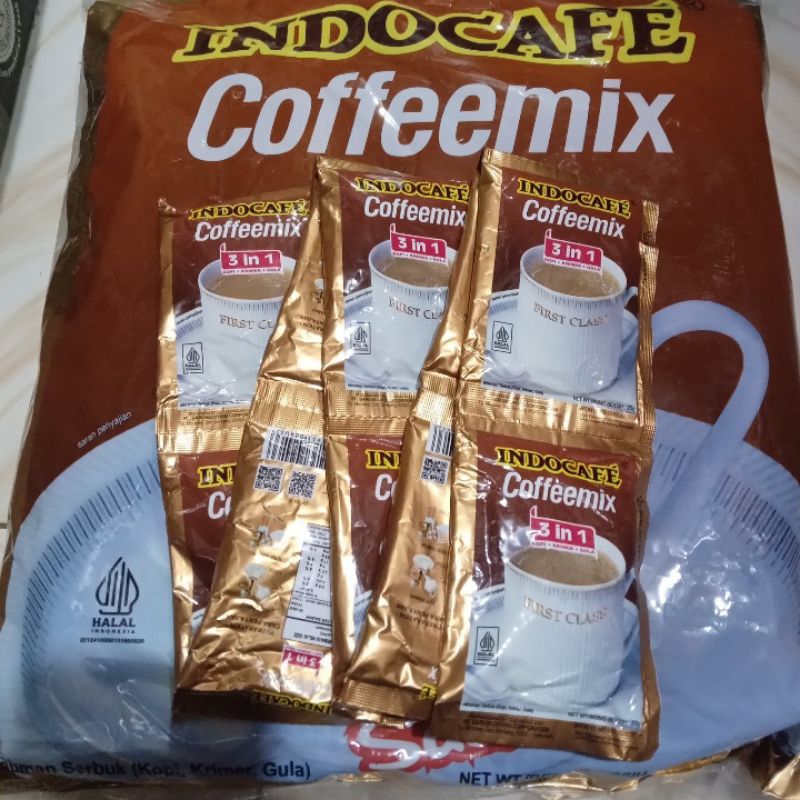 

Indocafe Coffeemix 3-in-1. 1 renceng isi 12 pcs