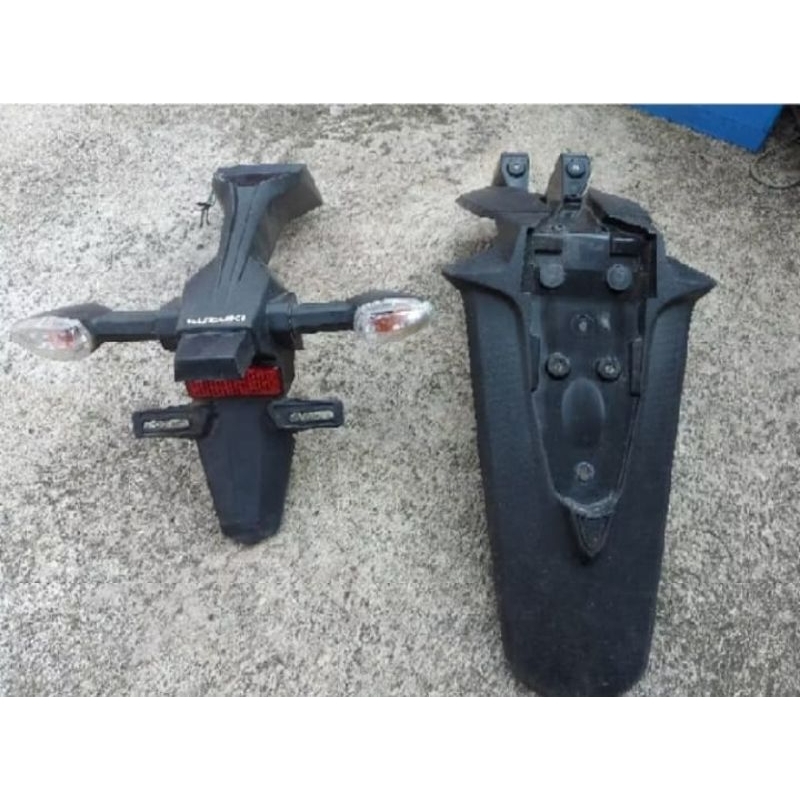 Spakbor Slebor Belakang Suzuki GSX R Barang Cabutan Original