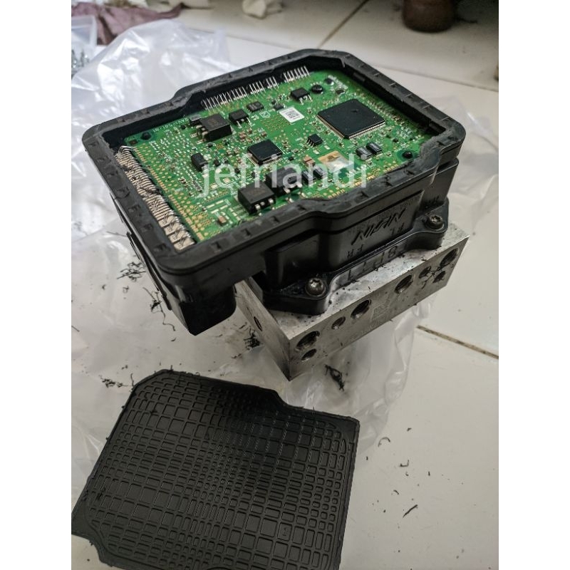 Jasa Service/repair module ABS VSA Honda HRV