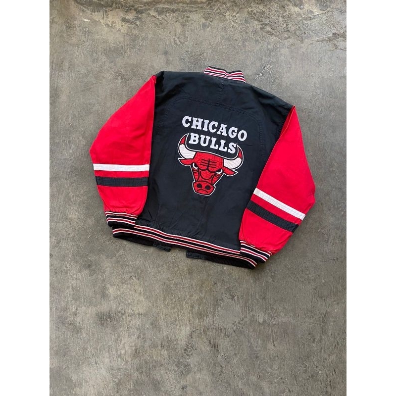 Vintage Varsity Jacket Starter NBA Chicago Bulls Reversible