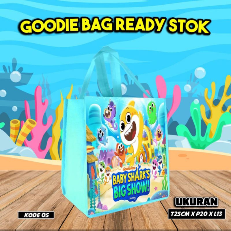 

{LANCAR 10Pcs} tas kantong makanan snacks/goodie bag karakter baby shark katalog 05/tas ultah/kantong