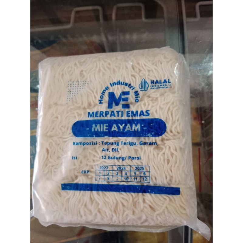 

Mie ayam merpati emas