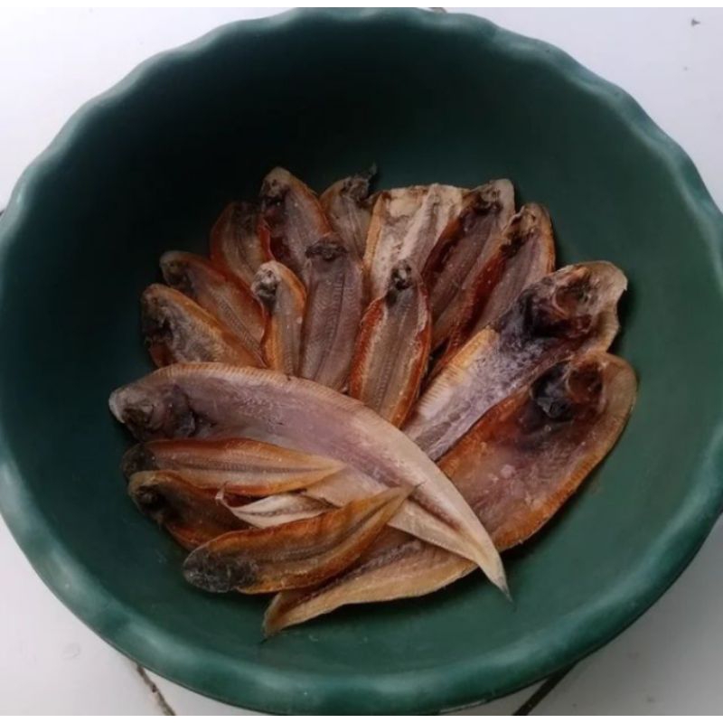 

Ikan Asin Lidah Campur