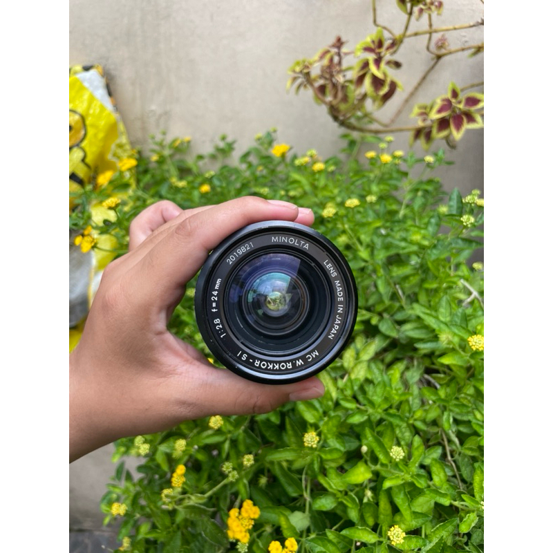 Lensa Minolta MC W Rokkor SI 24mm F.28 RARE