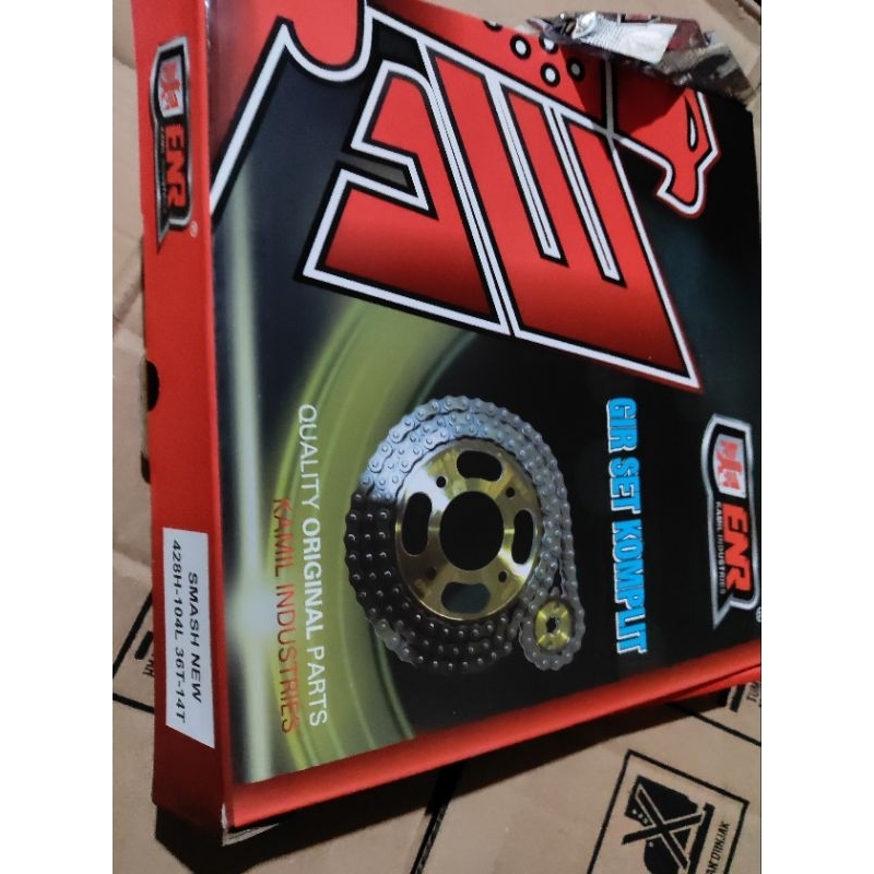 GIGI TARIK GIR SET PAKET SHOGUN125/SMASH Baja sepuhan komplit rantai