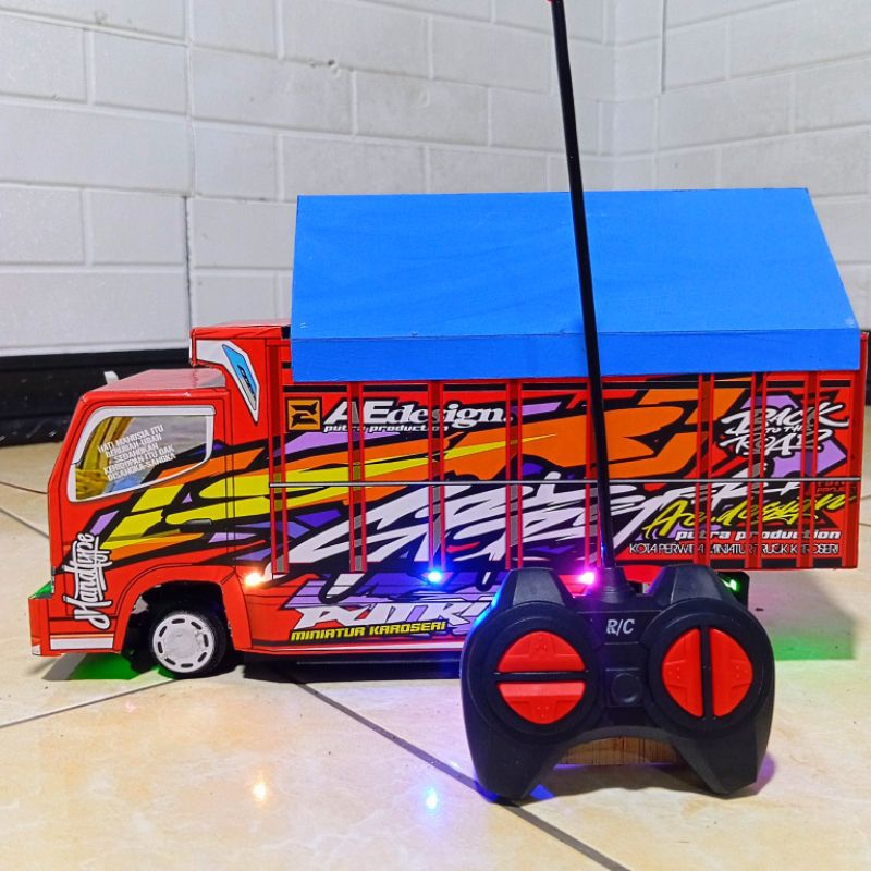 MINIATUR TRUK OENG REMOT KONTROL MURAH BAYAK WARNA FULL VARIASI