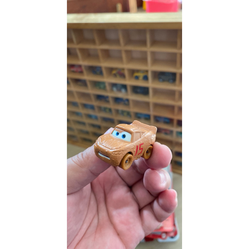 Lightning McQueen as Chester Whipplefilter Cars Mini Racers