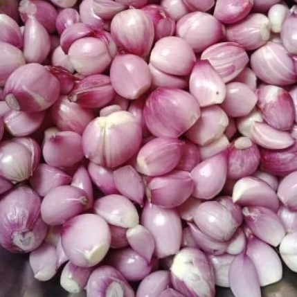 

Bawang Merah Kupas 100gr Pengiriman Bisa Instant