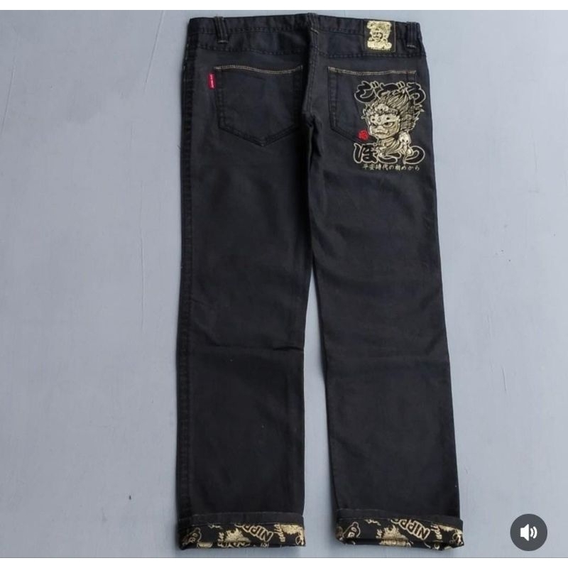 jeans jizo