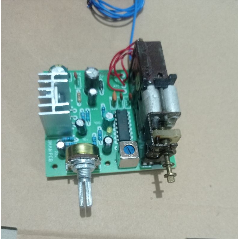 Radio tuner fm + amplifier TDA 2030 suara  mantab
