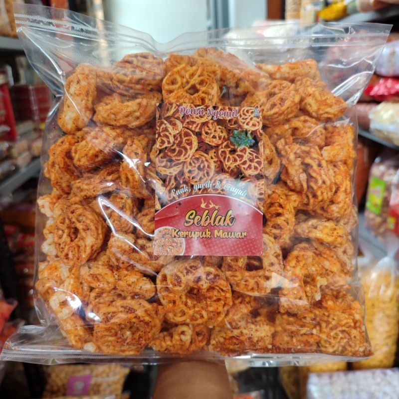 

Krupuk Seblak Mawar Pedas Kemasan ½kg(500g)