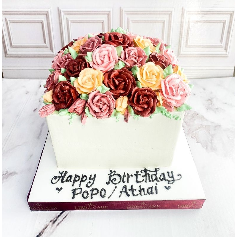 

kue ulang tahun unik/birthday cake/kue ultah tema bunga