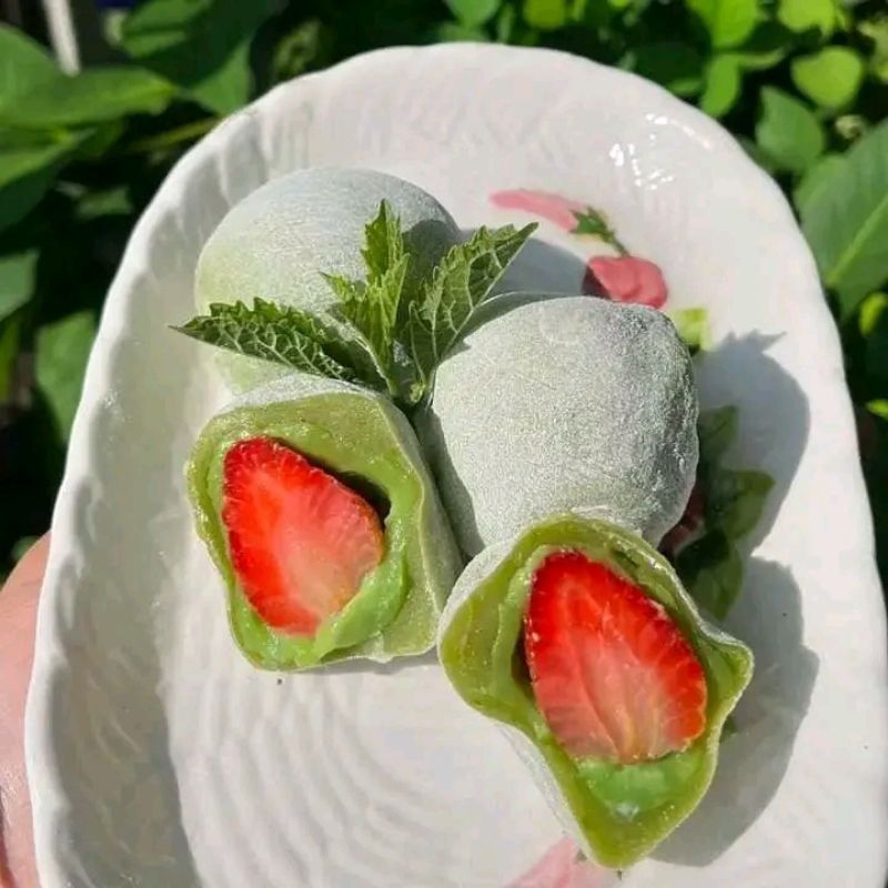

DAIFUKU RED STRAWBERRY