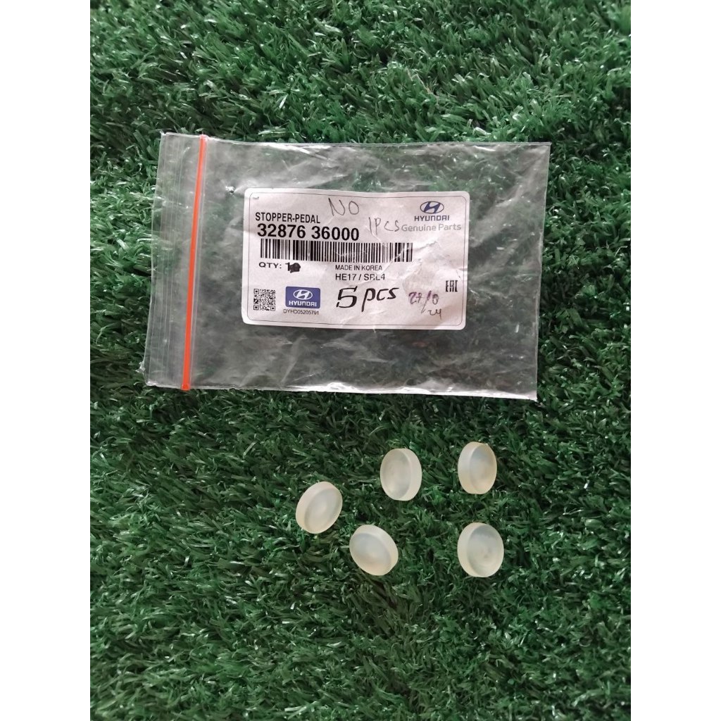 KARET PEDAL REM GAS KOPLING STOPPER PEDAL GAS REM KOPLING KARET 32876-36000