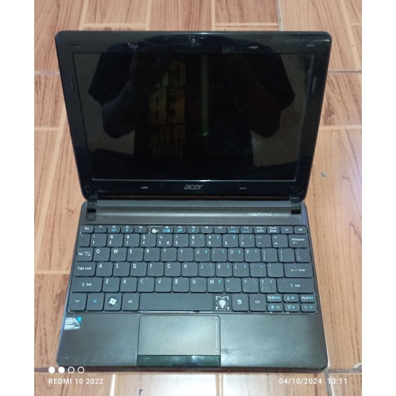 Notebook Acer Aspire One D270-26Ckk Intel Atom DDR3 kondisi Matot jual gambling unit